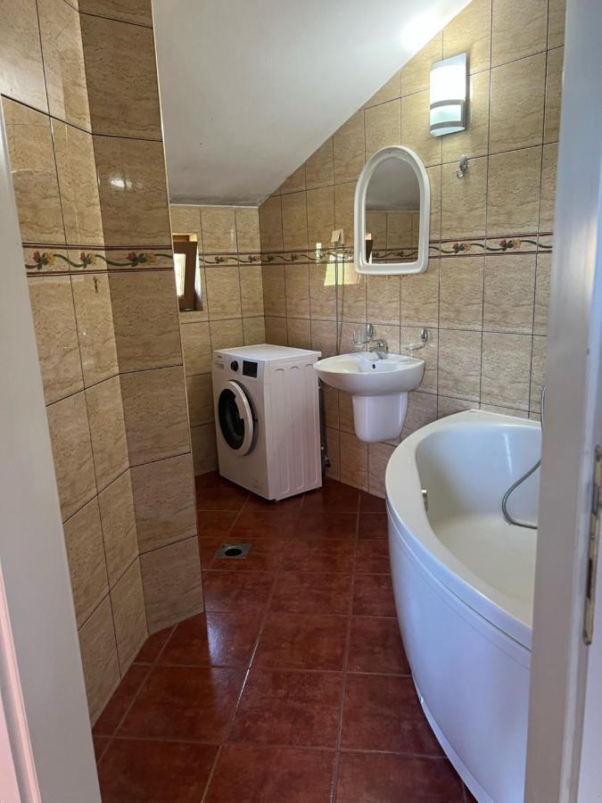 Pajo Apartments Apartment