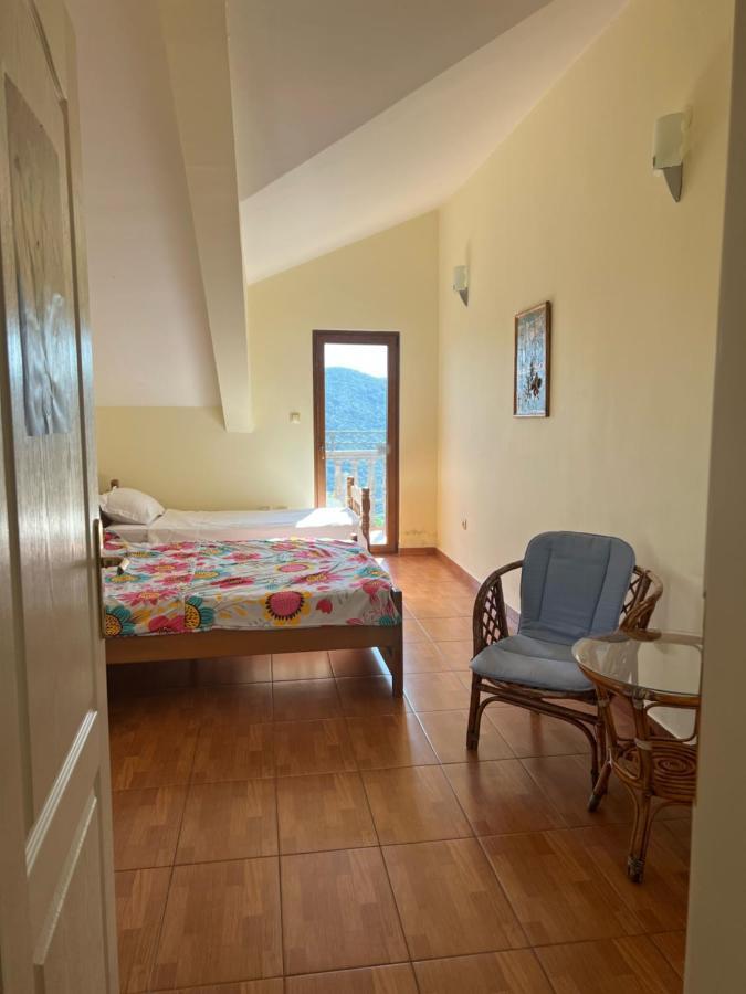 Pajo Apartments Apartman